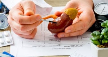 هل تستخدم مسكنات الألم؟ اكتشف كيف يمكن أن تؤدي هذه الممارسات إلى تلف الكلى وكيف تحمي نفسك بذكاء!