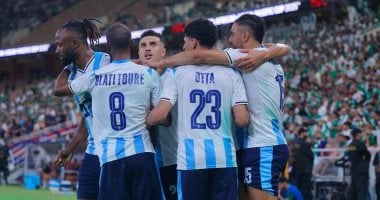 هل أنتم مستعدون لمتابعة مباراة بيراميدز ونهضة بركان المغربي في كأس السوبر الأفريقي؟ اكتشفوا موعد المباراة وأبرز التفاصيل!