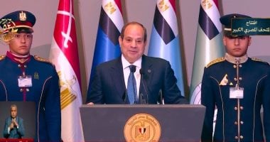 كيف سعى الرئيس السيسي منذ اليوم الأول لإيقاف الحرب وإدخال المساعدات إلى غزة؟
