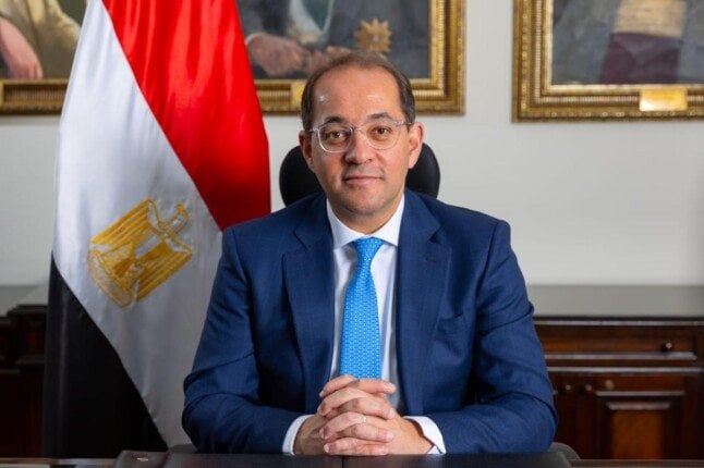 هل أنت مستعد لاستراتيجية جديدة لإدارة الدين في ديسمبر المقبل؟ اكتشف الأسلوب الجذاب والمبتكر!