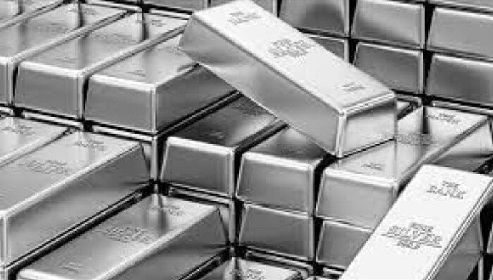 هل نحن أمام صعود تاريخي؟ أسعار الفضة تتجاوز 98 جنيها في مصر، تقترب من أعلى مستوياتها عالميًا!