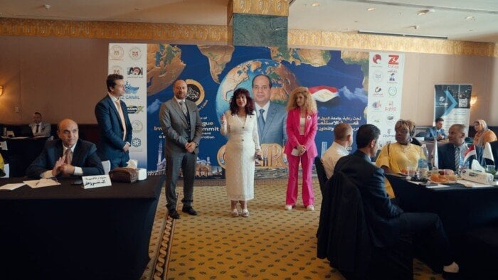 كيف يفتح جهاز تنمية المشروعات آفاقاً جديدة أمام تصدير منتجات المشروعات المتوسطة والصغيرة إلى الدول العربية والإفريقية؟